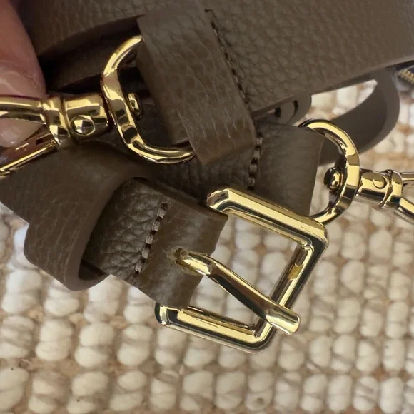 Bandolier iPhone & Pouch Set in Olive Green & Gold Accent - Picture 9 of 15